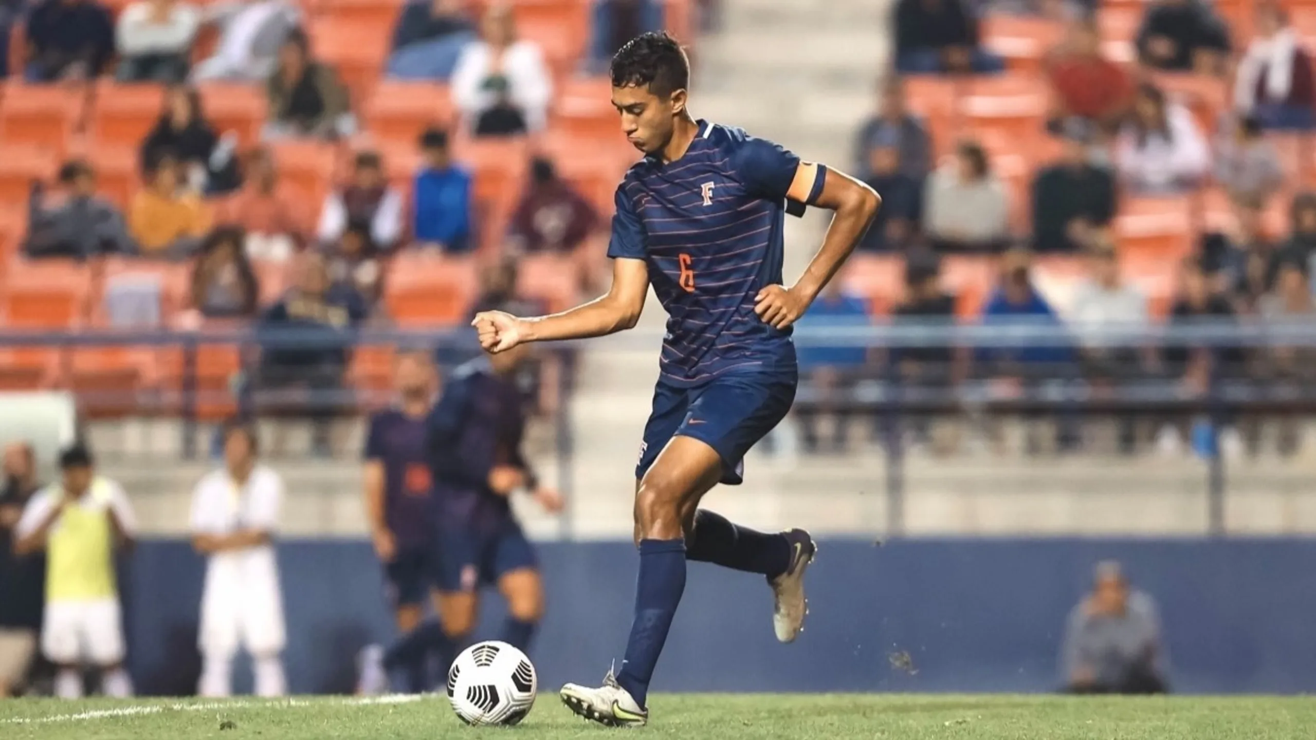 Revolution II sign defender Giovanni Calderón