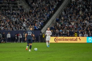 Defender Franco Negri runs down the pitch at Snapdragon Stadium at the home opener on Sat. March 1, 2025.