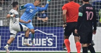 Whitecaps take two steps towards Concacaf Final