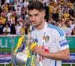 Manor Solomon with the EFL Championship Trophy