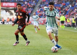 17-year-old Julian Hall’s header leads Red Bull New York past New England