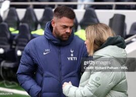 Clinical Chelsea punish wasteful Tottenham