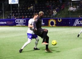 Soccer on the Sound: Stars beat Comets, but fall to Wave